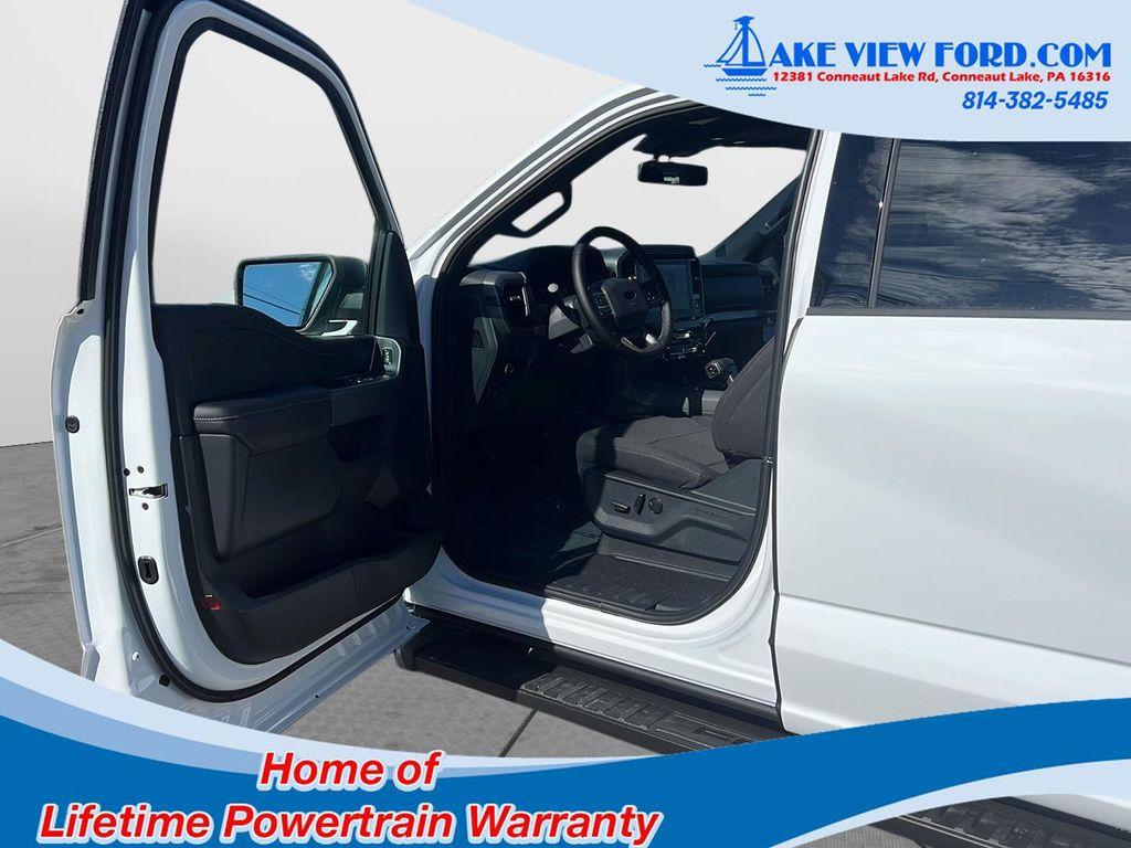 new 2025 Ford F-150 car, priced at $61,070