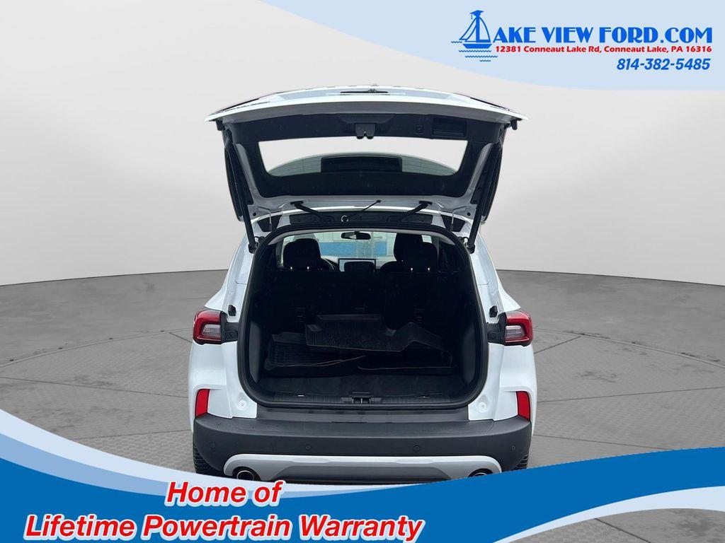 used 2023 Ford Escape car, priced at $26,900