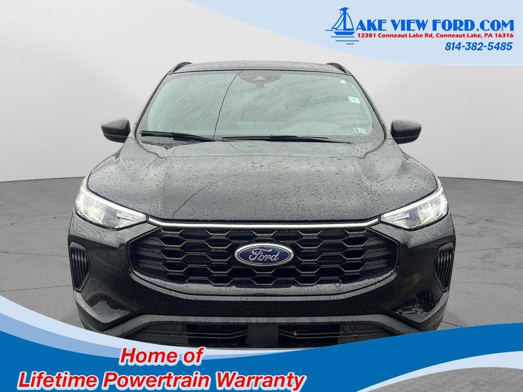 used 2025 Ford Escape car, priced at $29,995