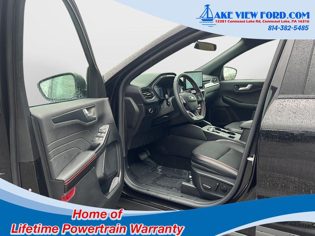 used 2025 Ford Escape car, priced at $29,995