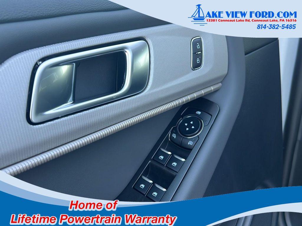new 2025 Ford Explorer car, priced at $44,940