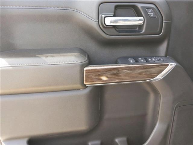 used 2022 Chevrolet Silverado 1500 car, priced at $42,991
