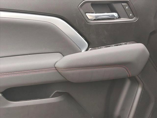 new 2025 Chevrolet Colorado car, priced at $42,081