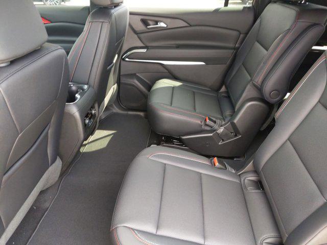 new 2025 Chevrolet Traverse car, priced at $50,161