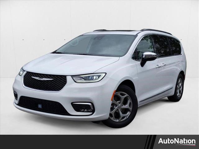 used 2023 Chrysler Pacifica car, priced at $24,984