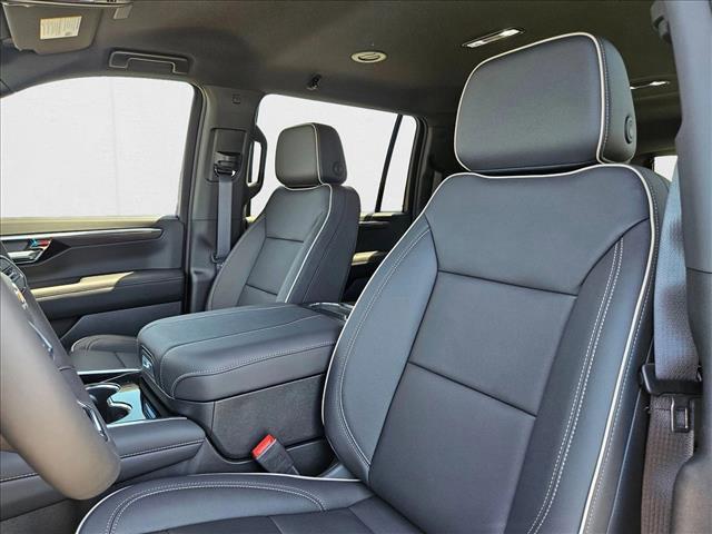 new 2025 Chevrolet Suburban car, priced at $71,593