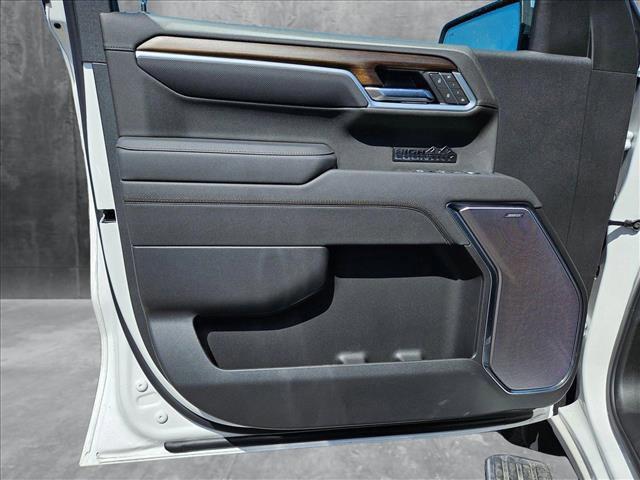 new 2025 Chevrolet Silverado 1500 car, priced at $72,990