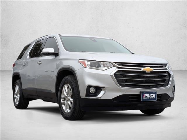 used 2020 Chevrolet Traverse car, priced at $16,990