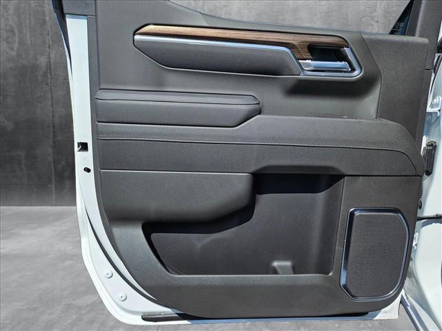 new 2025 Chevrolet Silverado 1500 car, priced at $50,990