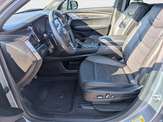 used 2024 Cadillac XT6 car, priced at $50,498