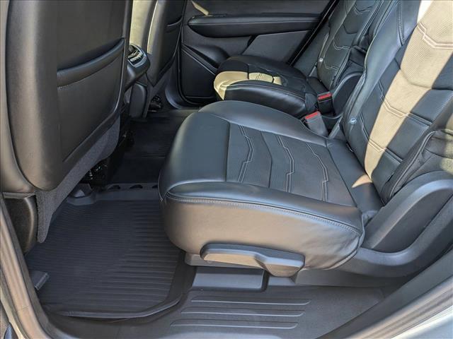 used 2024 Cadillac XT6 car, priced at $50,498