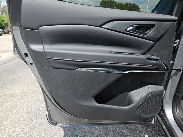 new 2025 Chevrolet Traverse car, priced at $48,759