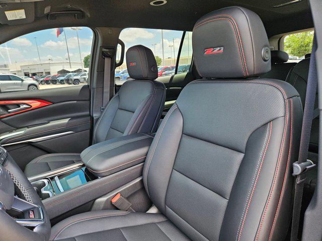 new 2025 Chevrolet Traverse car, priced at $48,759