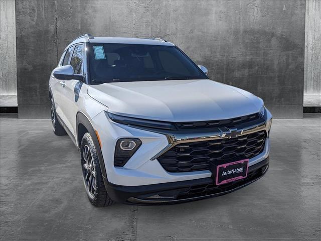 new 2025 Chevrolet TrailBlazer car, priced at $31,230