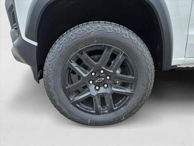 new 2025 Chevrolet Colorado car, priced at $37,606