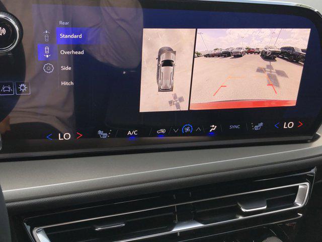 new 2025 Chevrolet Traverse car, priced at $42,271