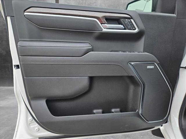 new 2025 Chevrolet Silverado 1500 car, priced at $51,961