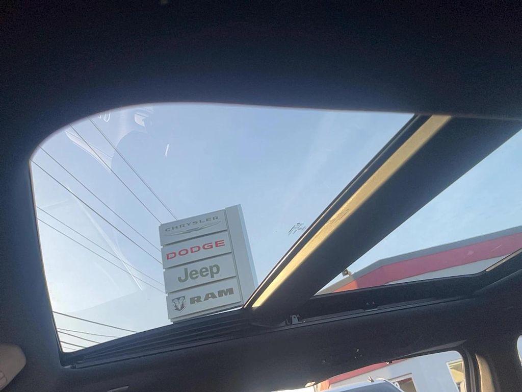 new 2026 Chrysler Pacifica car, priced at $54,745