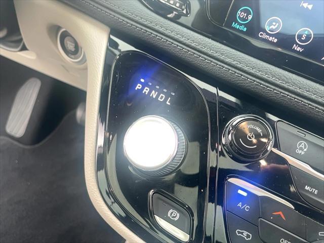 used 2020 Chrysler Pacifica car, priced at $20,993