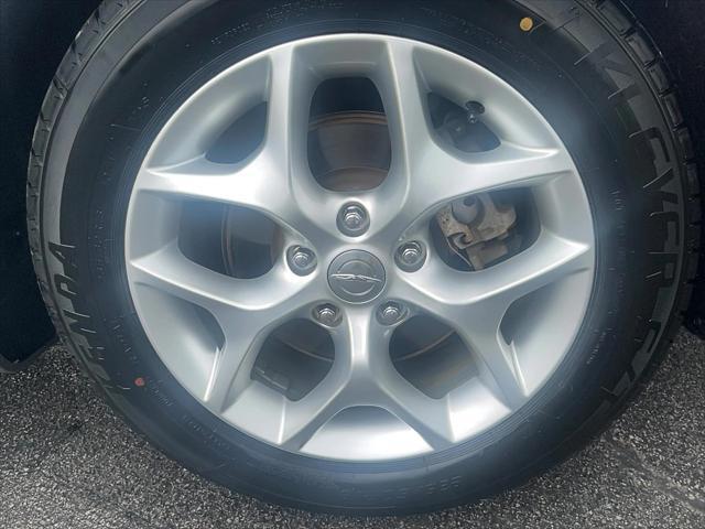 used 2020 Chrysler Pacifica car, priced at $20,993