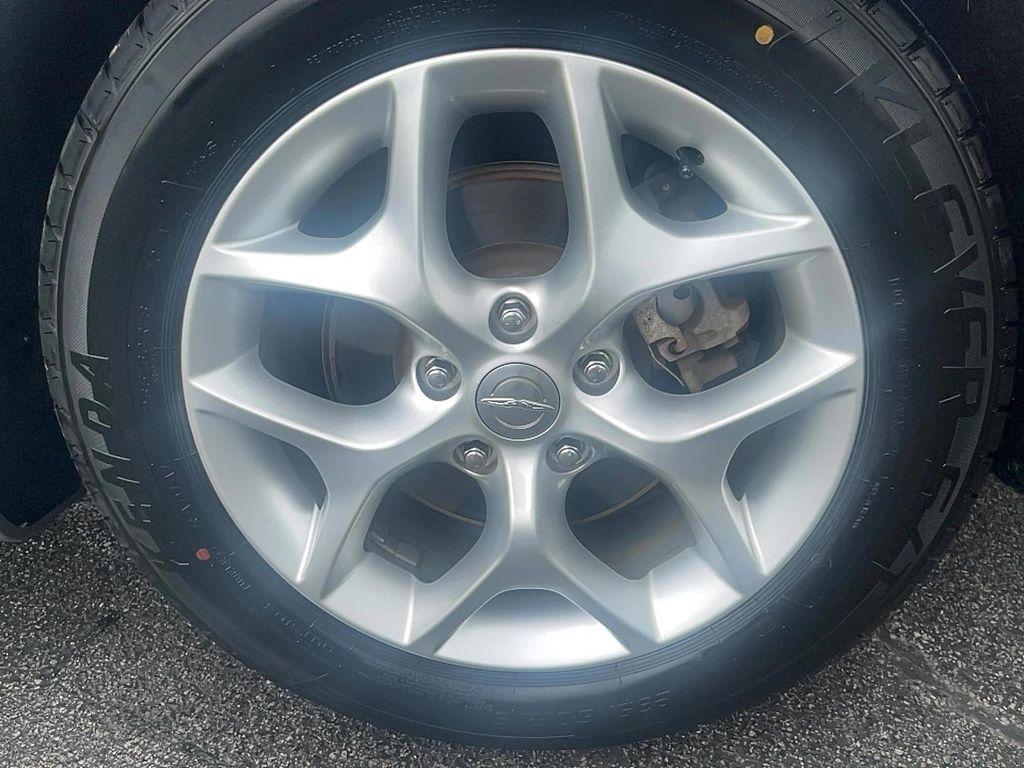 used 2020 Chrysler Pacifica car, priced at $20,993