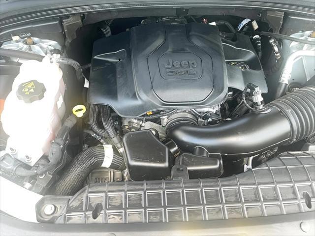 used 2022 Jeep Grand Cherokee car, priced at $39,993