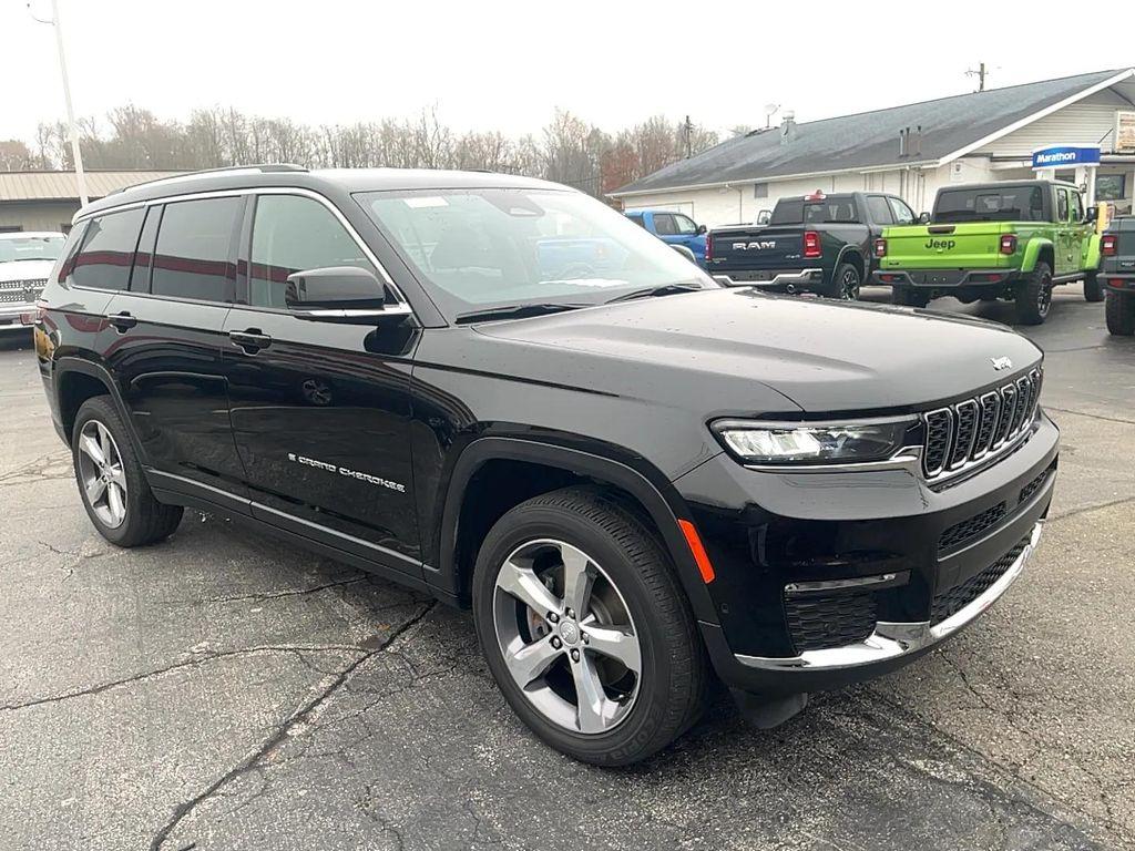 used 2022 Jeep Grand Cherokee L car