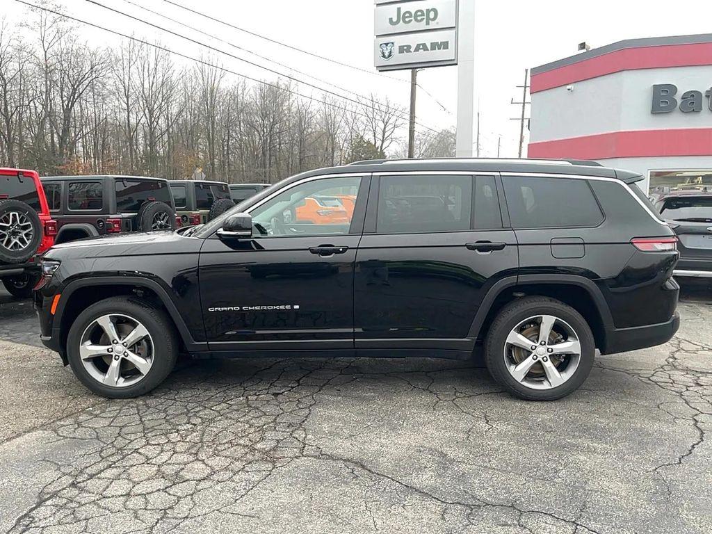 used 2022 Jeep Grand Cherokee L car