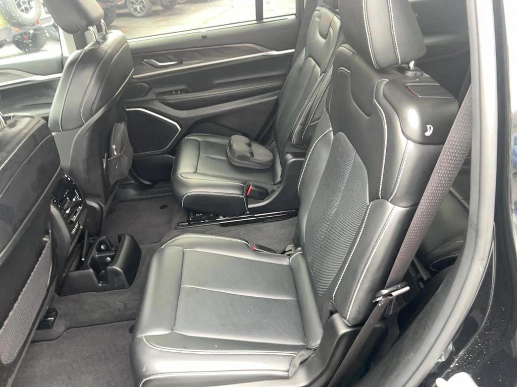 used 2022 Jeep Grand Cherokee L car