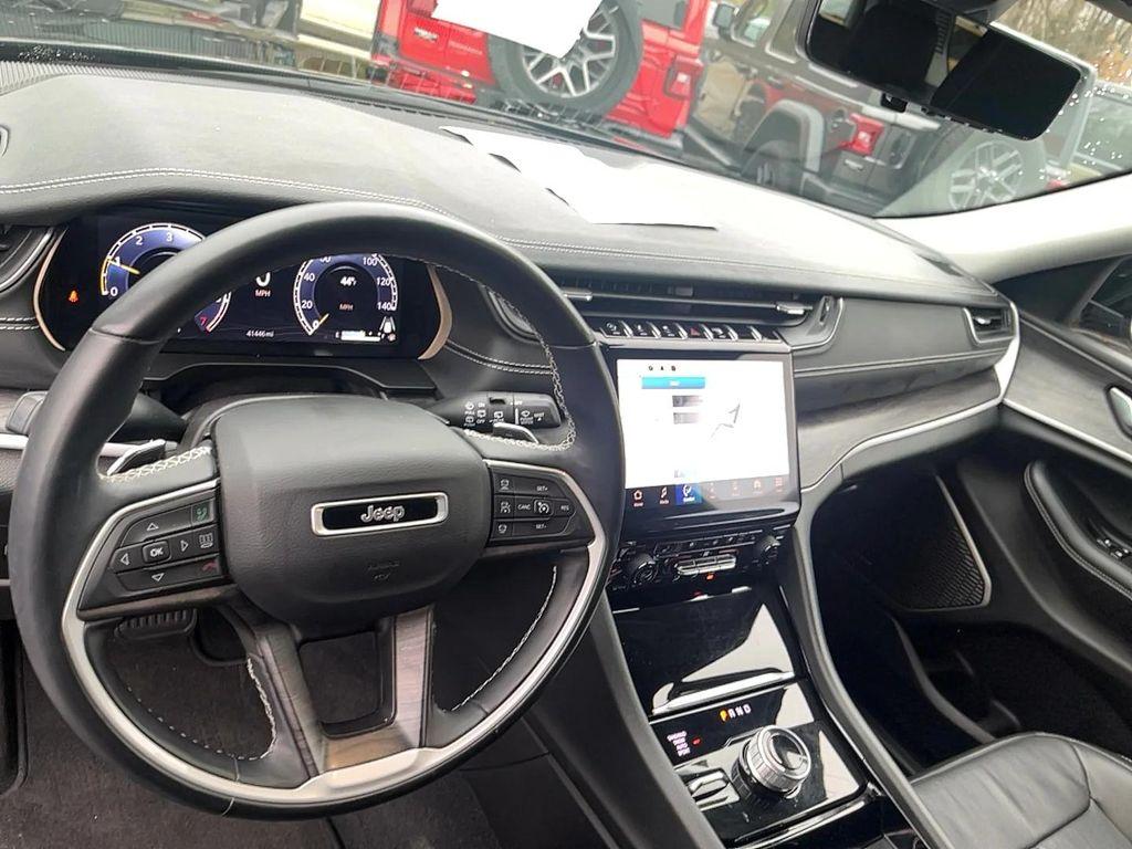 used 2022 Jeep Grand Cherokee L car