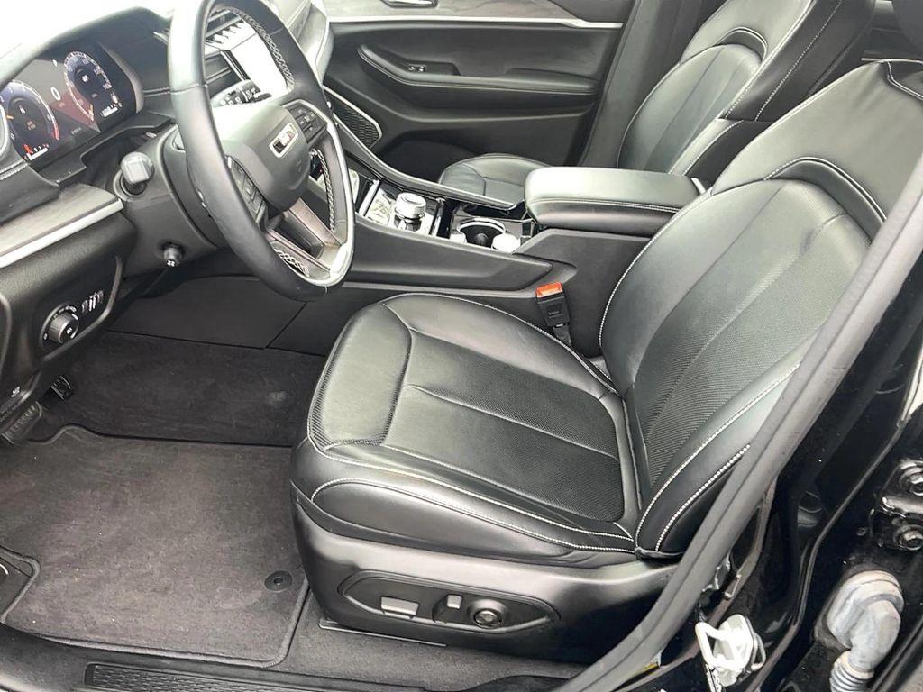 used 2022 Jeep Grand Cherokee L car