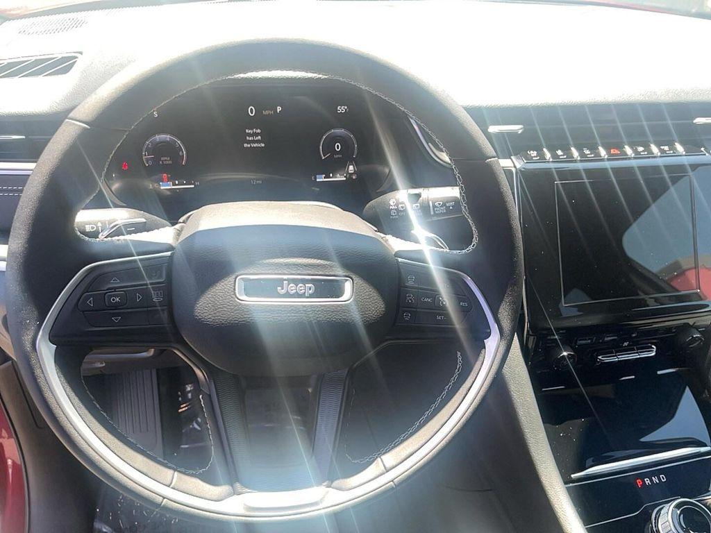 new 2025 Jeep Grand Cherokee L car, priced at $50,375