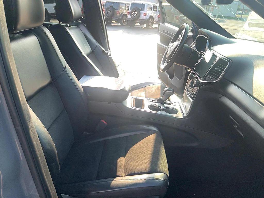 used 2020 Jeep Grand Cherokee car, priced at $24,993