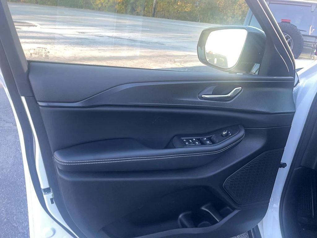 used 2024 Jeep Grand Cherokee L car, priced at $34,493