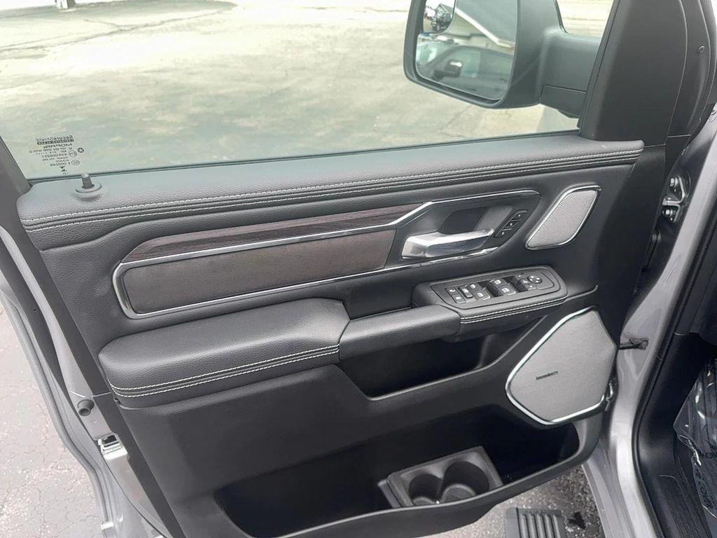 new 2025 Ram 1500 car, priced at $75,560