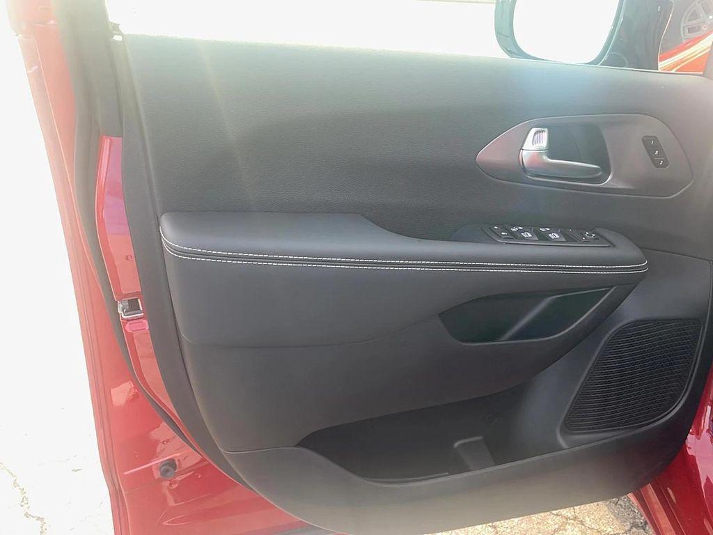 new 2026 Chrysler Pacifica car, priced at $48,335