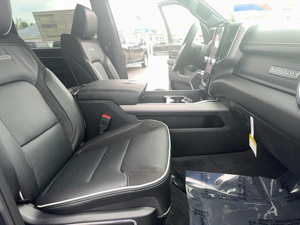new 2025 Ram 1500 car, priced at $67,960