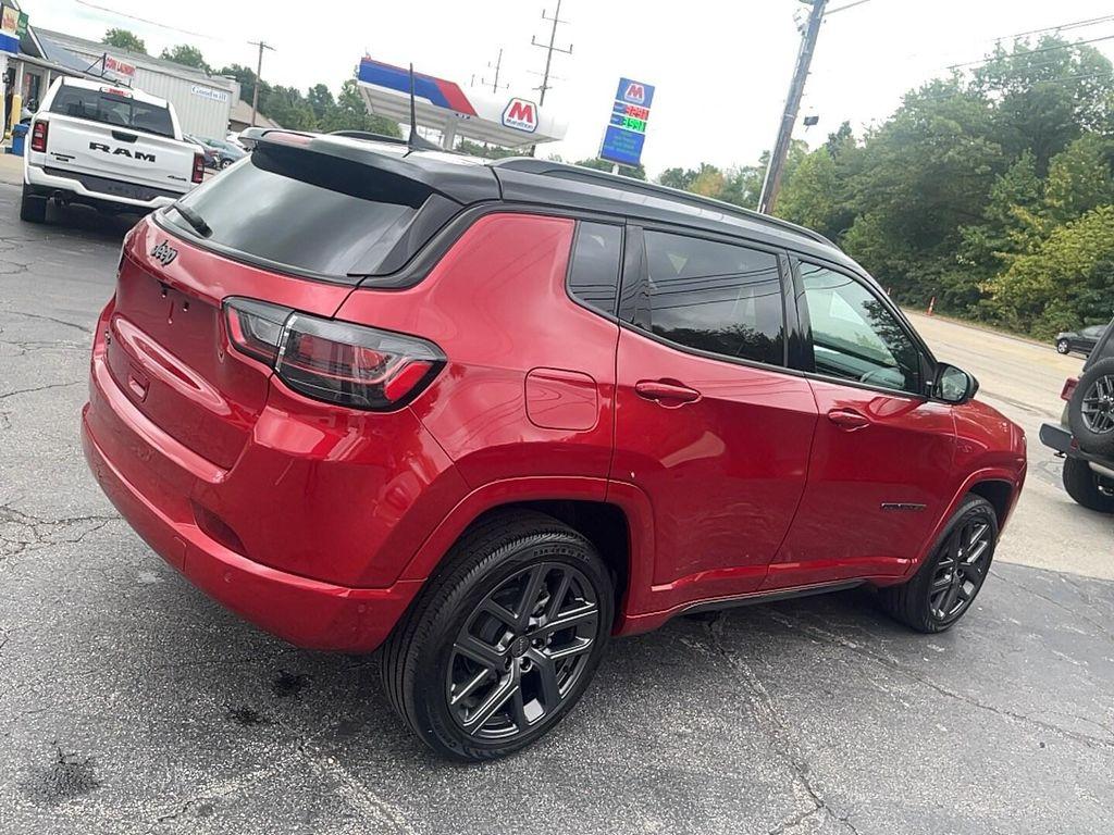 used 2025 Jeep Compass car