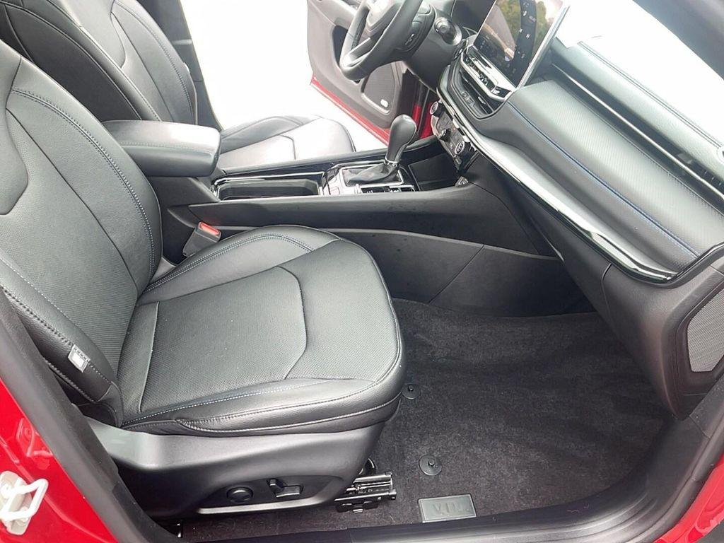used 2025 Jeep Compass car