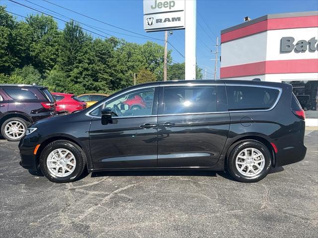 used 2024 Chrysler Pacifica car, priced at $28,993
