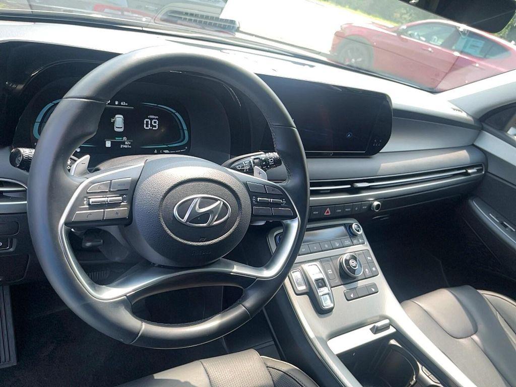 used 2024 Hyundai Palisade car, priced at $35,493