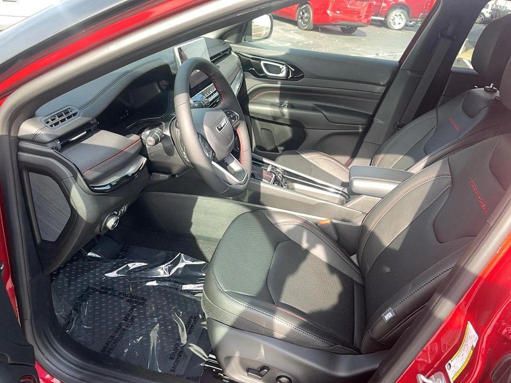 new 2025 Jeep Compass car, priced at $41,935