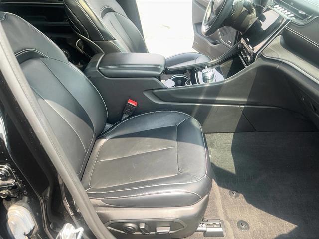 used 2021 Jeep Grand Cherokee L car