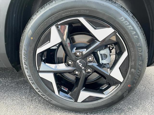 used 2024 Kia Seltos car, priced at $26,993