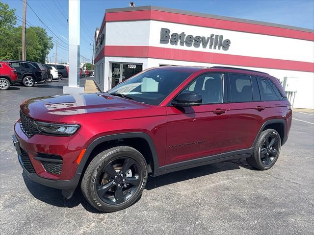 used 2023 Jeep Grand Cherokee car, priced at $33,993