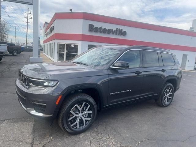 new 2024 Jeep Grand Cherokee L car, priced at $52,576