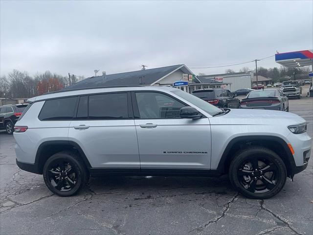 new 2025 Jeep Grand Cherokee L car, priced at $50,175