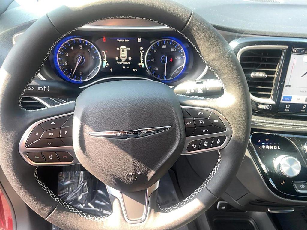 new 2026 Chrysler Pacifica car, priced at $46,235