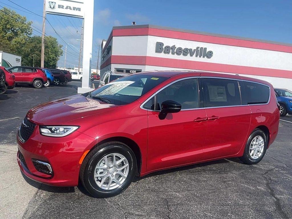 new 2026 Chrysler Pacifica car, priced at $46,235