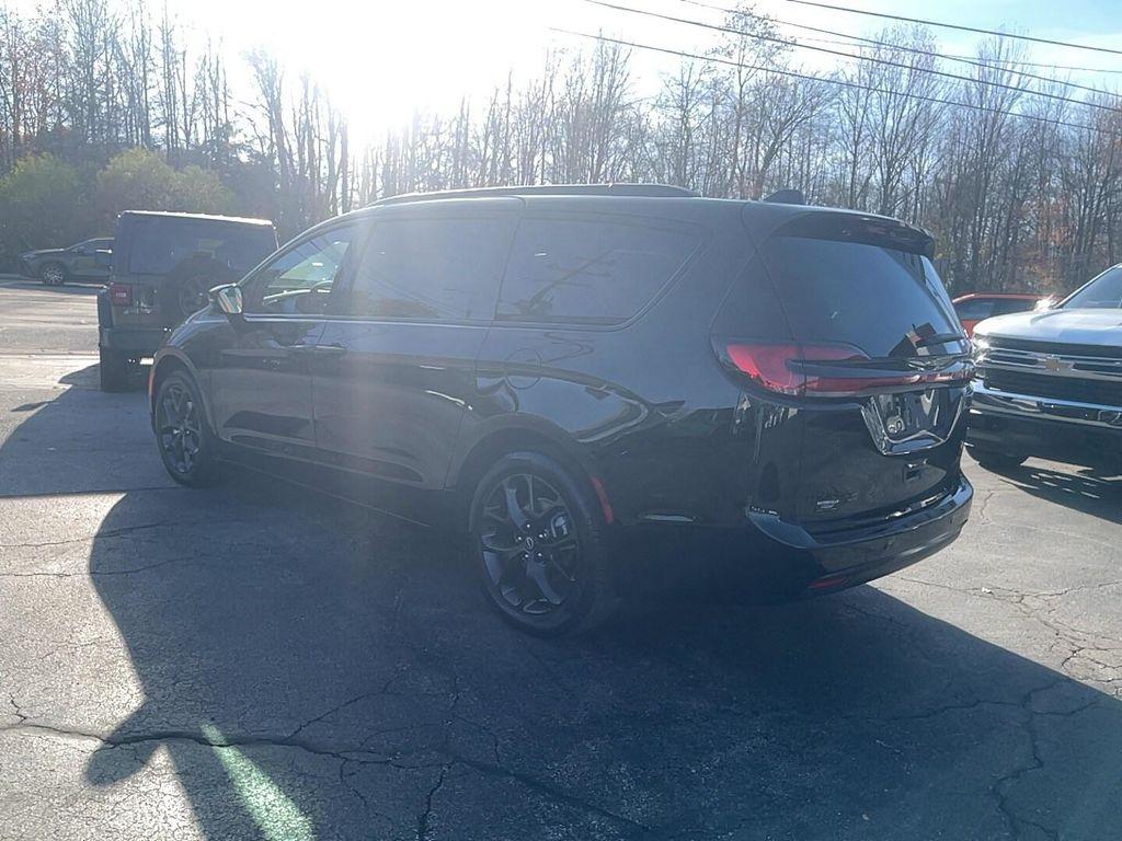 new 2026 Chrysler Pacifica car, priced at $54,250